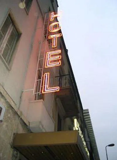 Hotel Ferton Milan