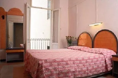 Hotel Ferton Milan