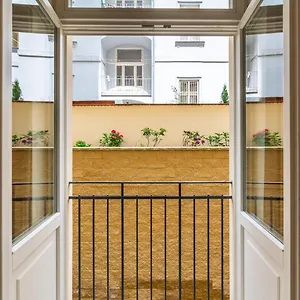 **** Ξενοδοχείο με διαμερίσματα Petrin Tower Τσεχία